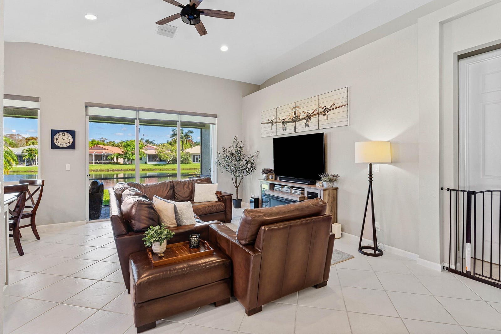 9121 Bay Point Circle, West Palm Beach, FL 33411 photo 9