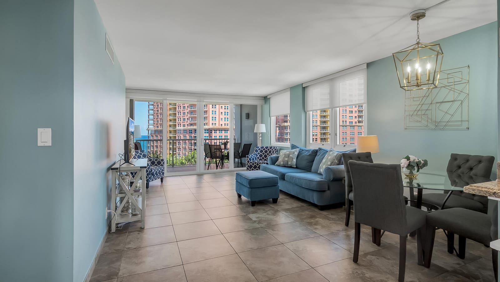 2200 NE 33rd Avenue 10k — photo 3