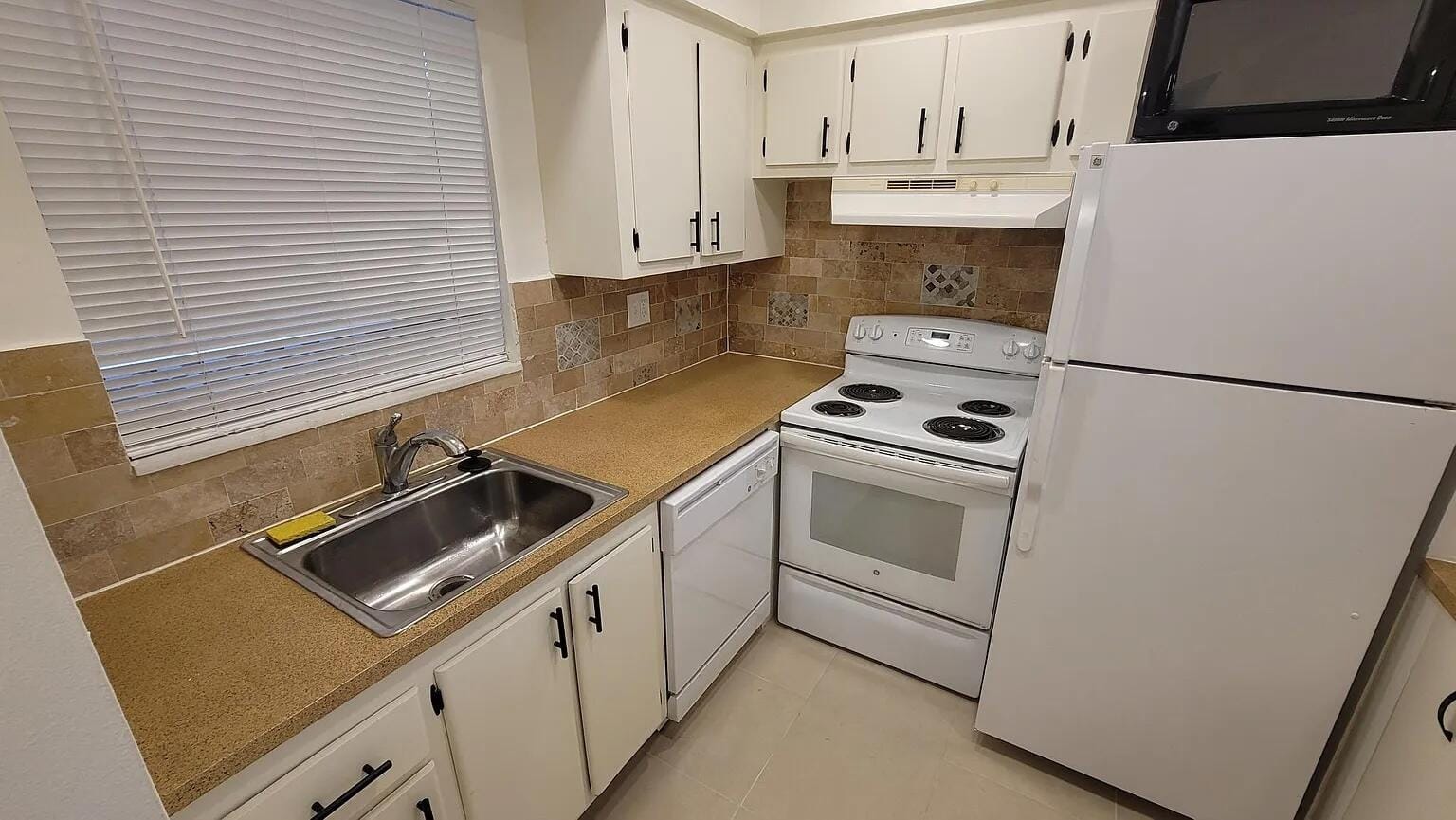 6501 Winfield Boulevard A-40 — photo 4