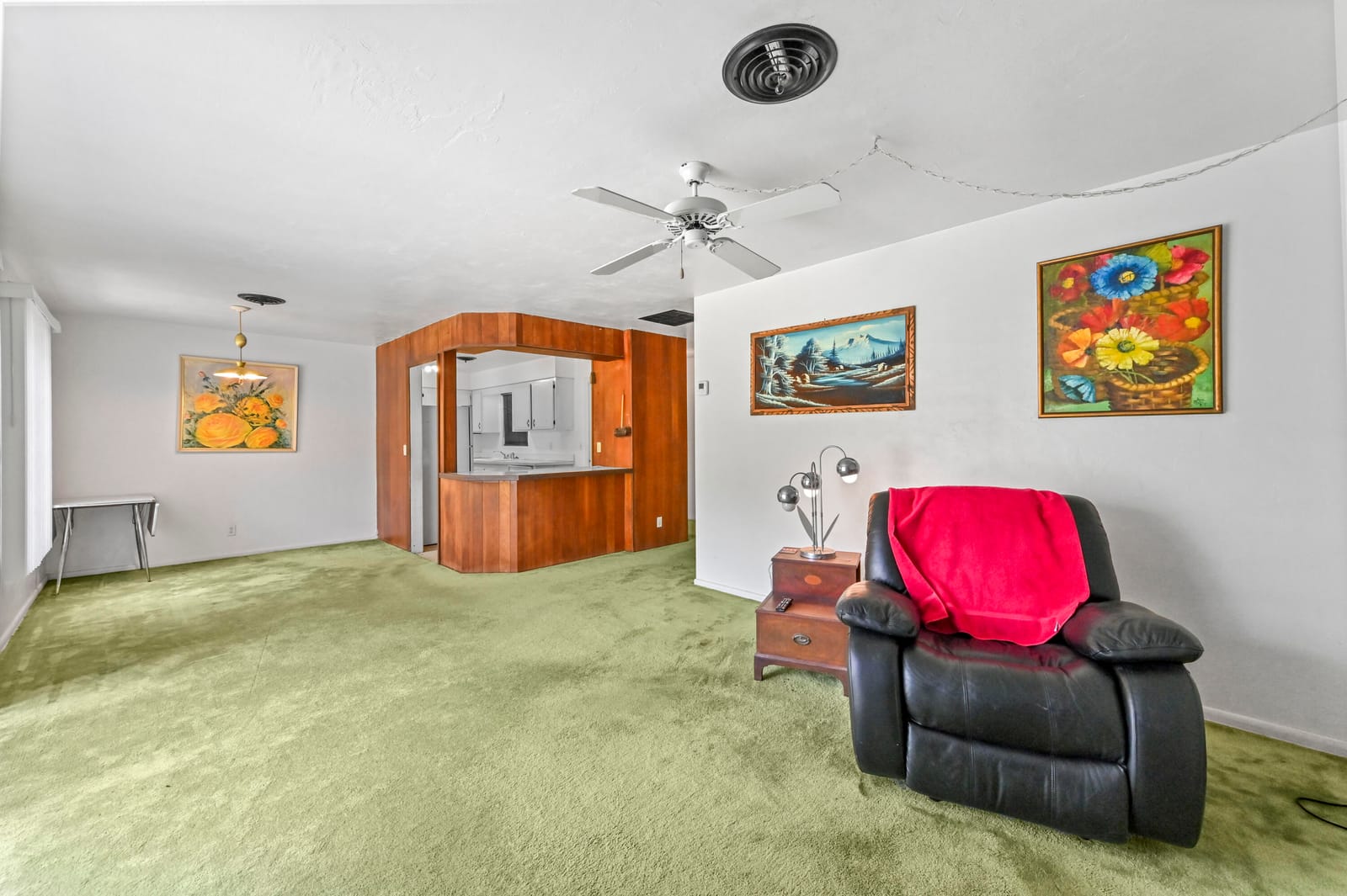 877 Sarazen Drive, Lake Belvedere Estates, FL 33413 photo 6