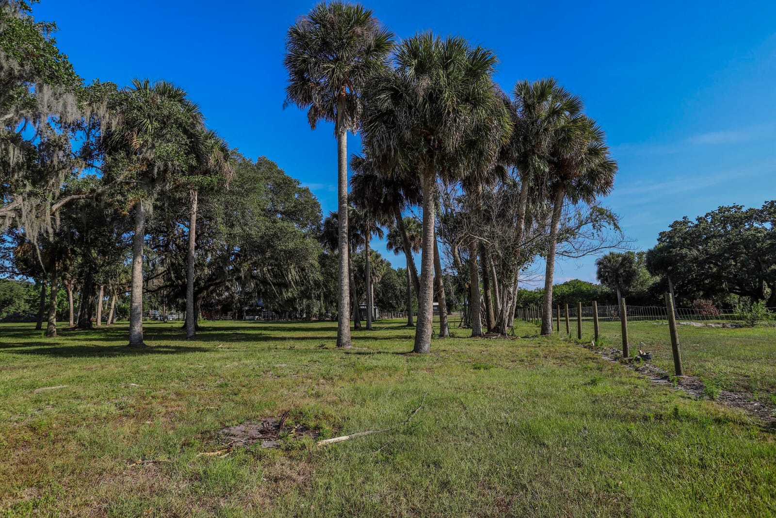 1100 Red Barn Rd N W, Moore Haven, FL 33471 photo 16