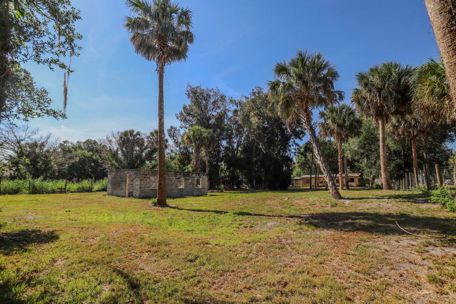 1100 Red Barn Rd N W, Moore Haven, FL 33471 photo 28