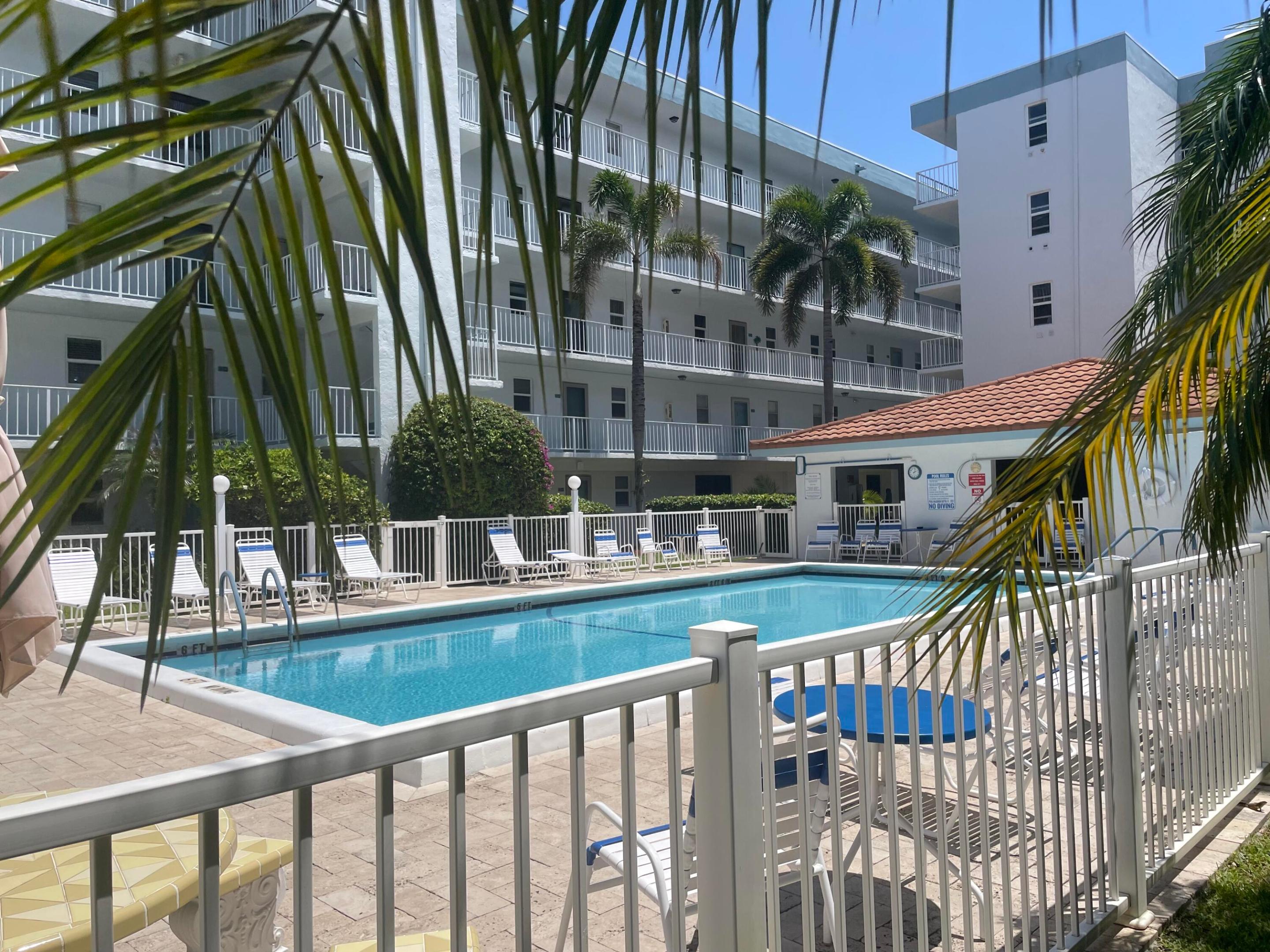 4629 Poinciana Street 317, Lauderdale-By-The-Sea, FL 33308, Lauderdale By The Sea