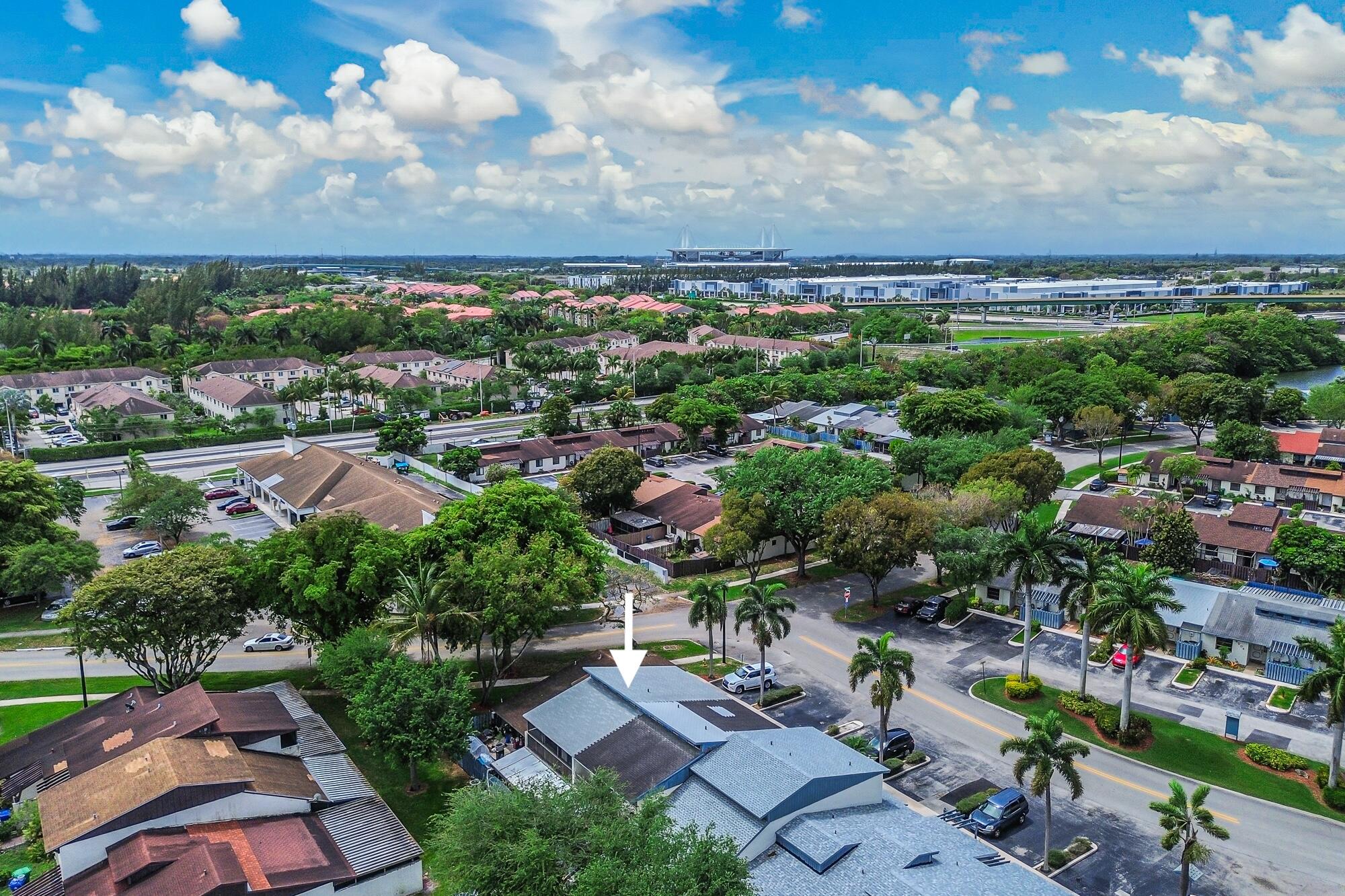 4003 W Woodscape Drive 2-k, Miramar, FL 33023, Miramar