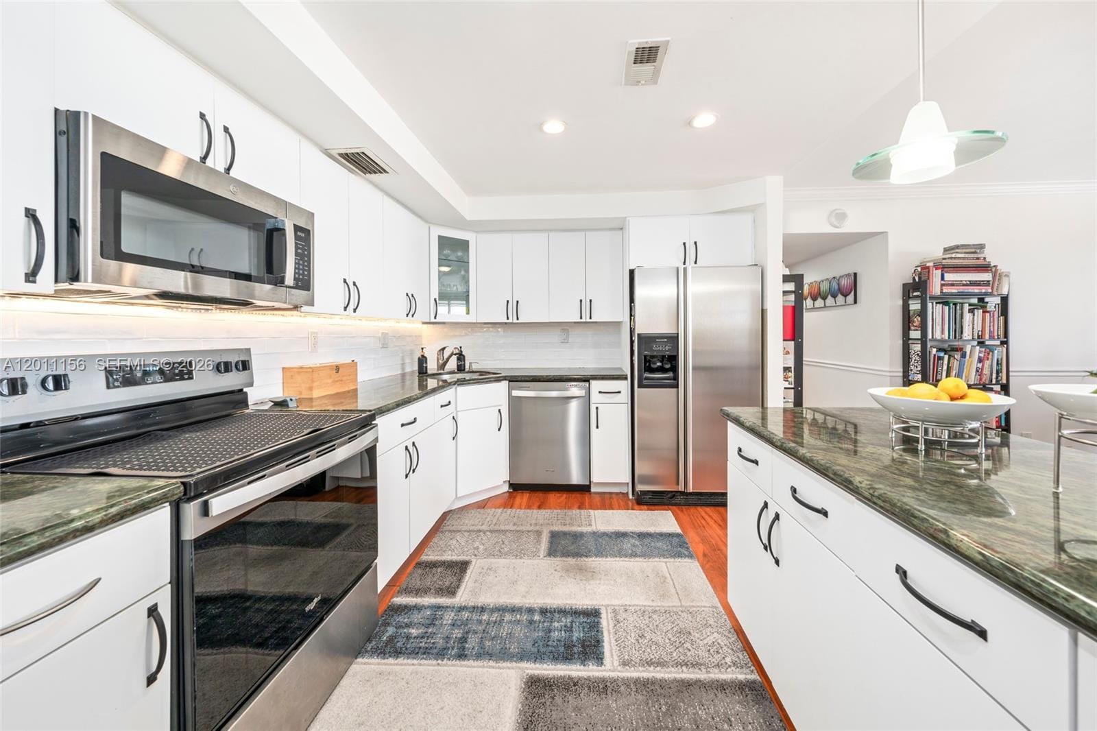 2100 Sans Souci Boulevard B1006, North Miami, FL 33181 photo 11