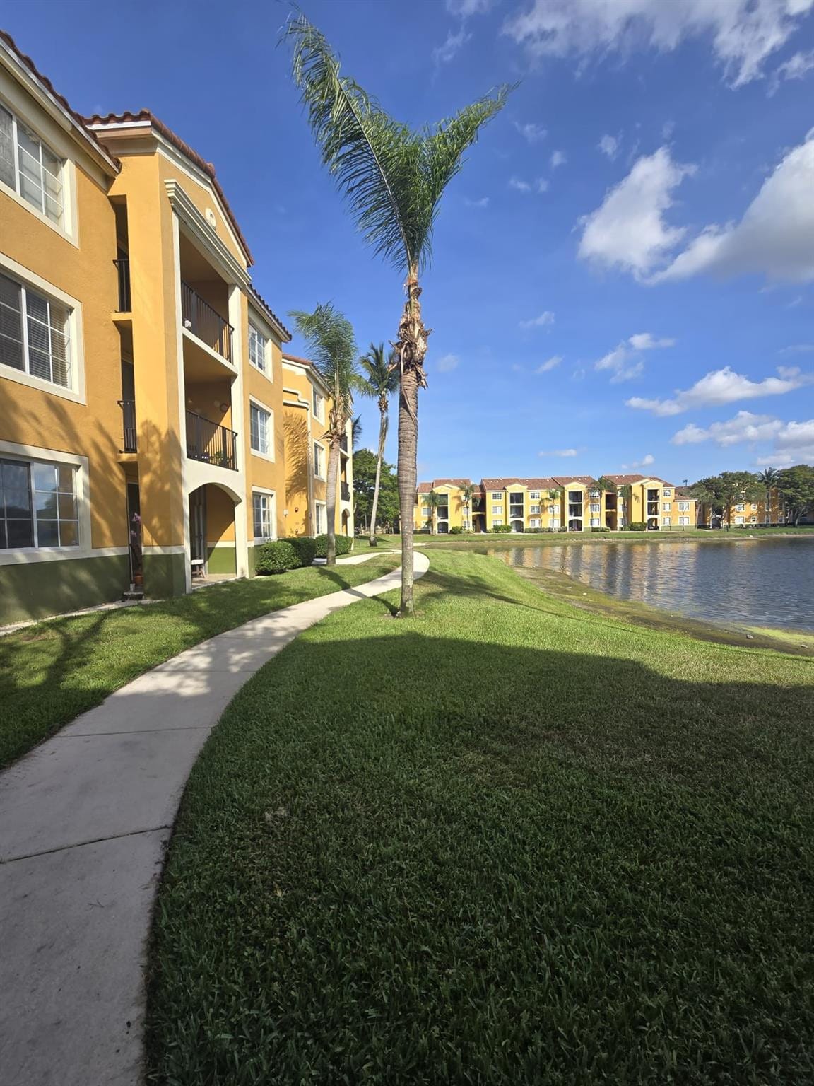 2151 W Preserve Way 304 — photo 2