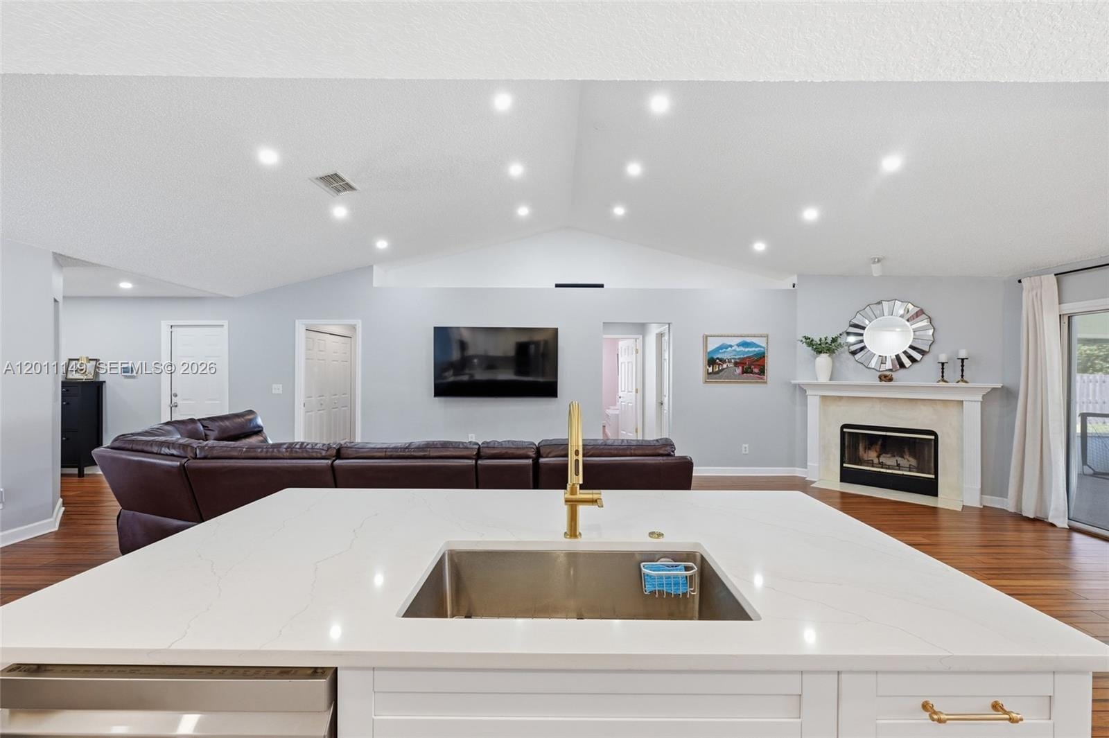 10251 Trevor Creek Drive W — photo 5