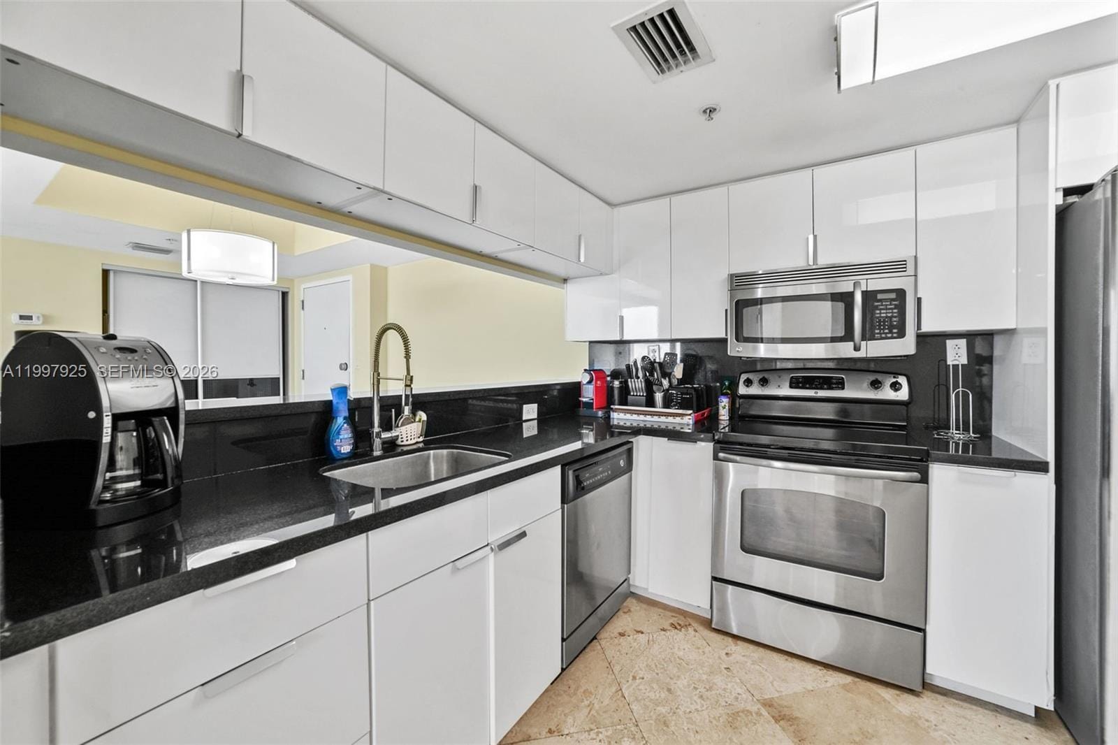 650 West Avenue 1104, Miami Beach, FL 33139 photo 9