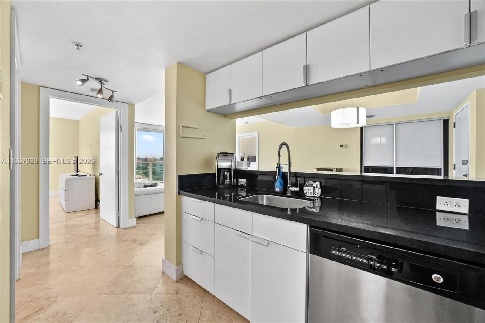 650 West Avenue 1104, Miami Beach, FL 33139 photo 10