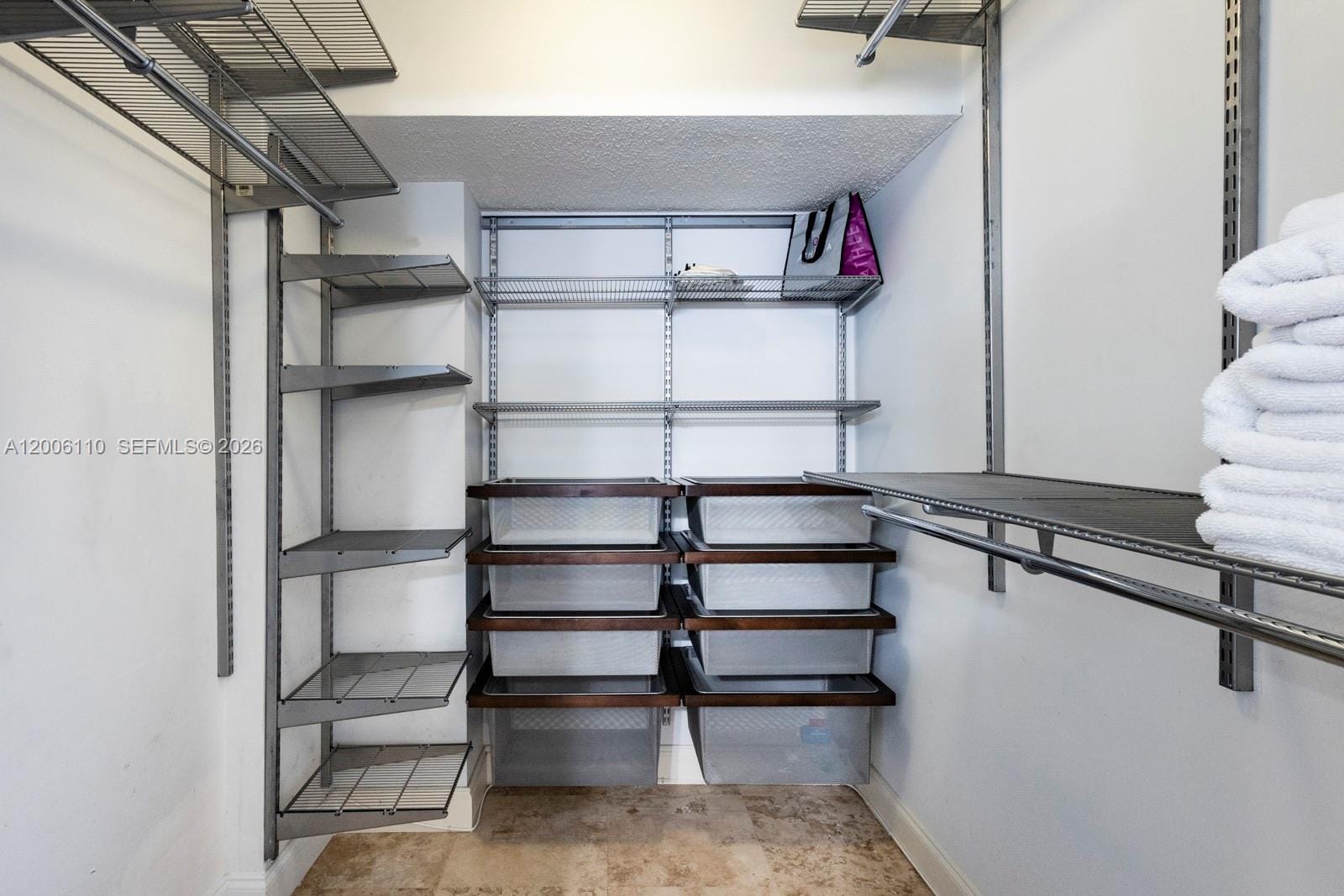 5 Island Avenue LE — photo 10
