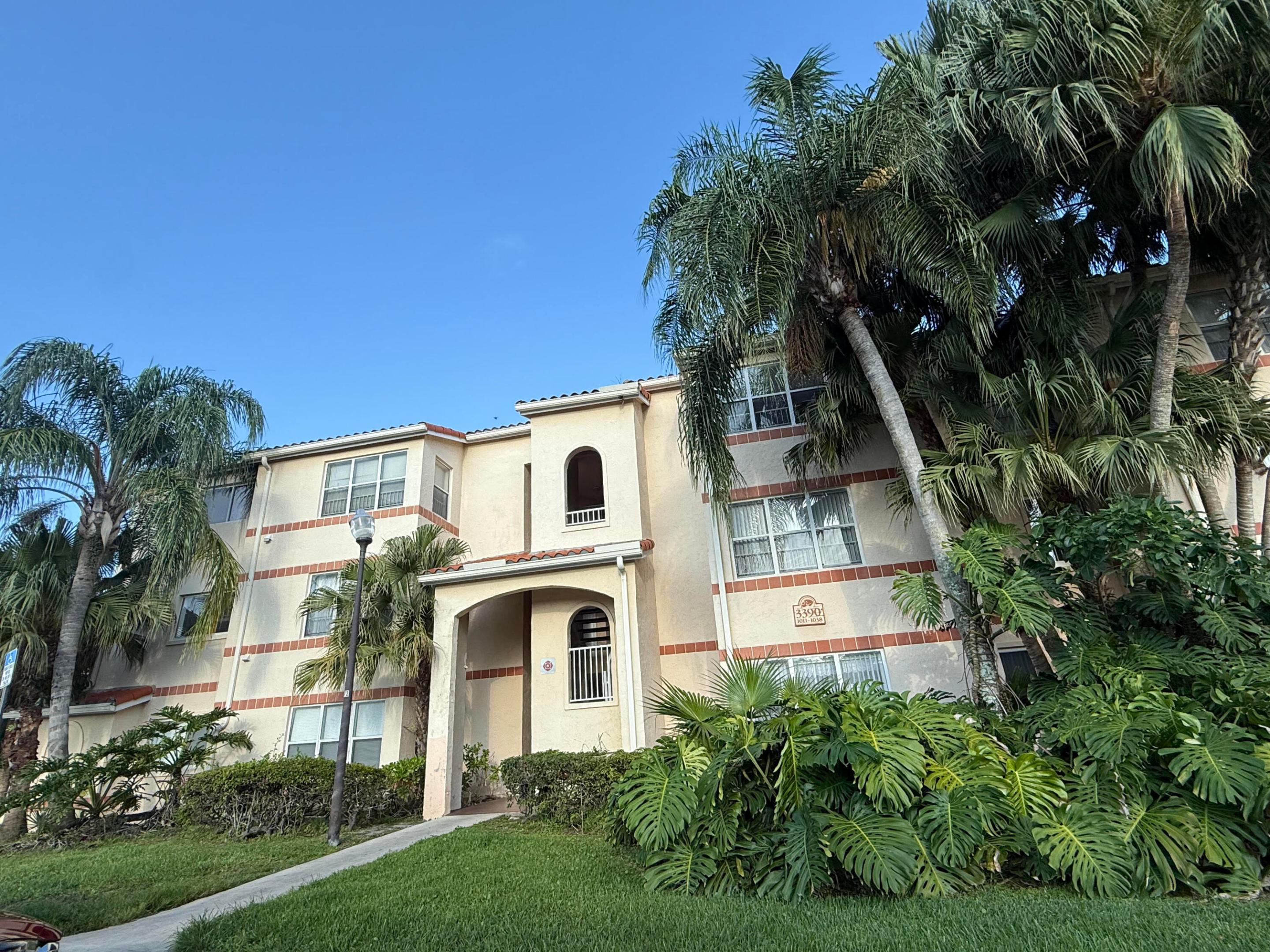 3390 N Pinewalk Drive 1012, Margate, FL 33063, Margate