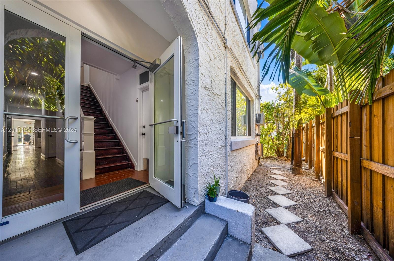 1610 Salzedo Street — photo 3