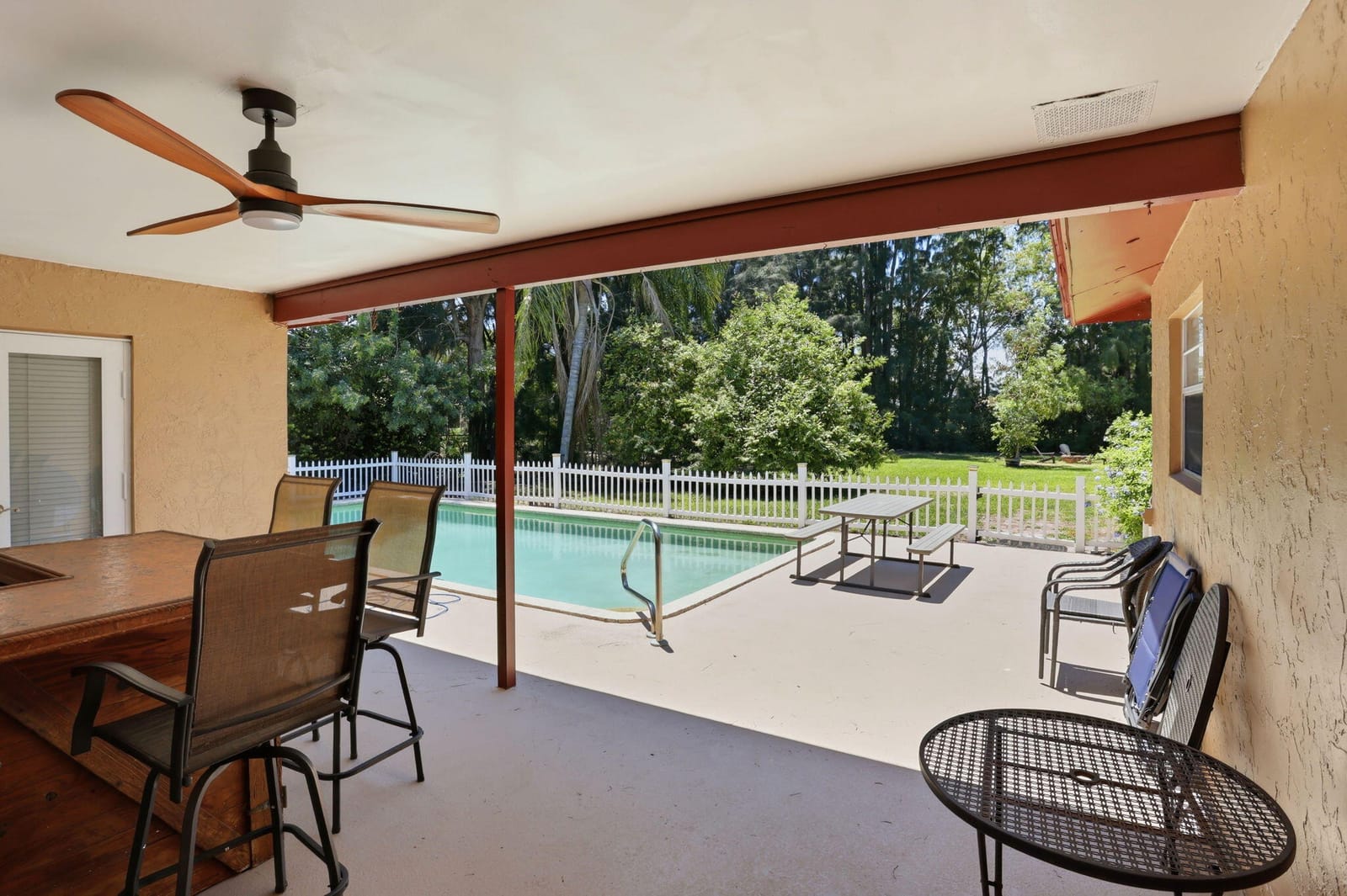 128 Barberton Road, Lake Worth, FL 33467 photo 13