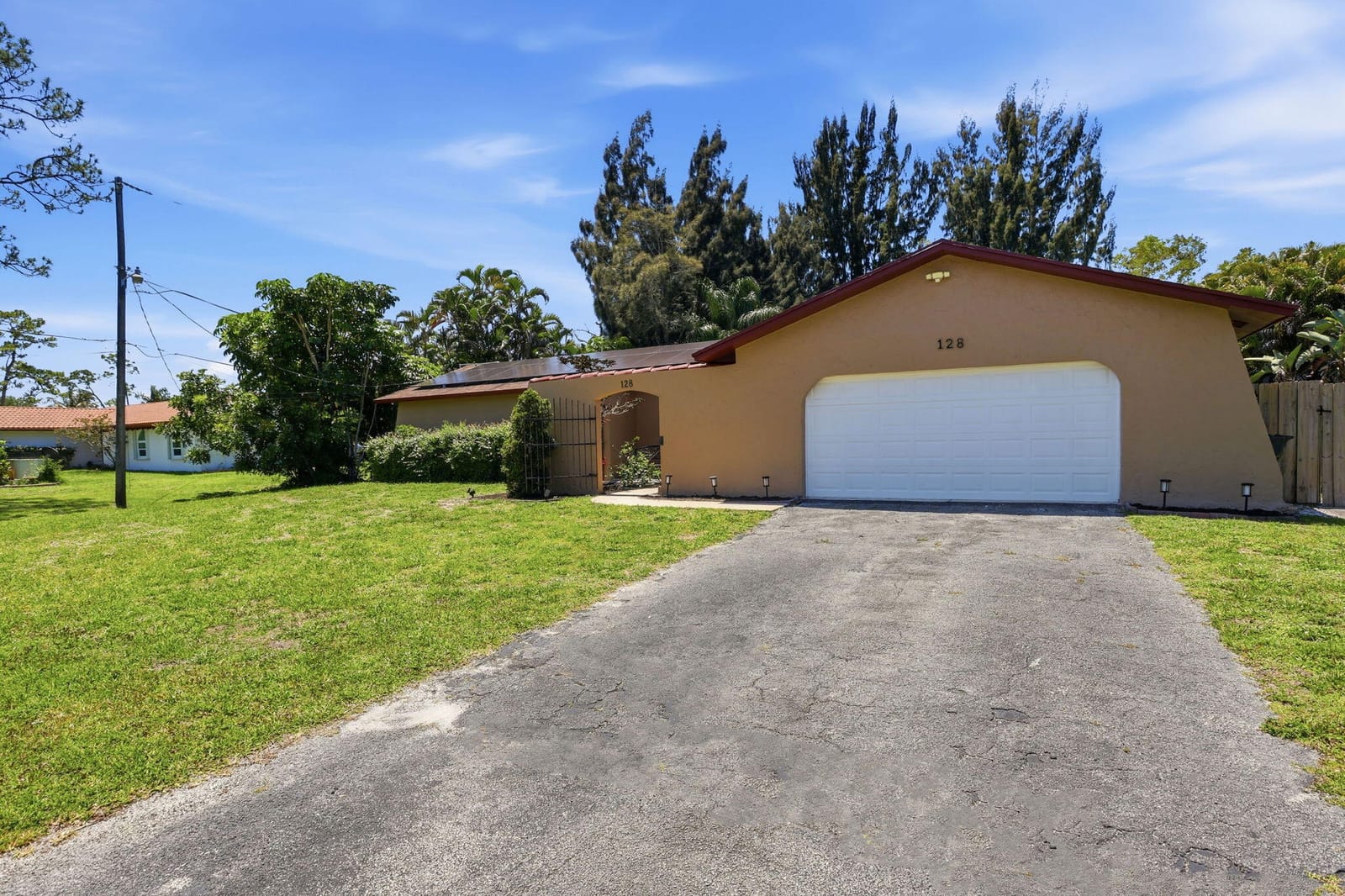 128 Barberton Road, Lake Worth, FL 33467 photo 3