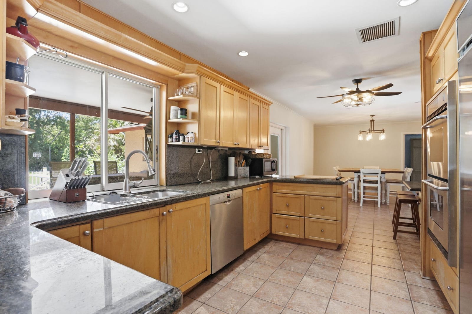 128 Barberton Road, Lake Worth, FL 33467 photo 25