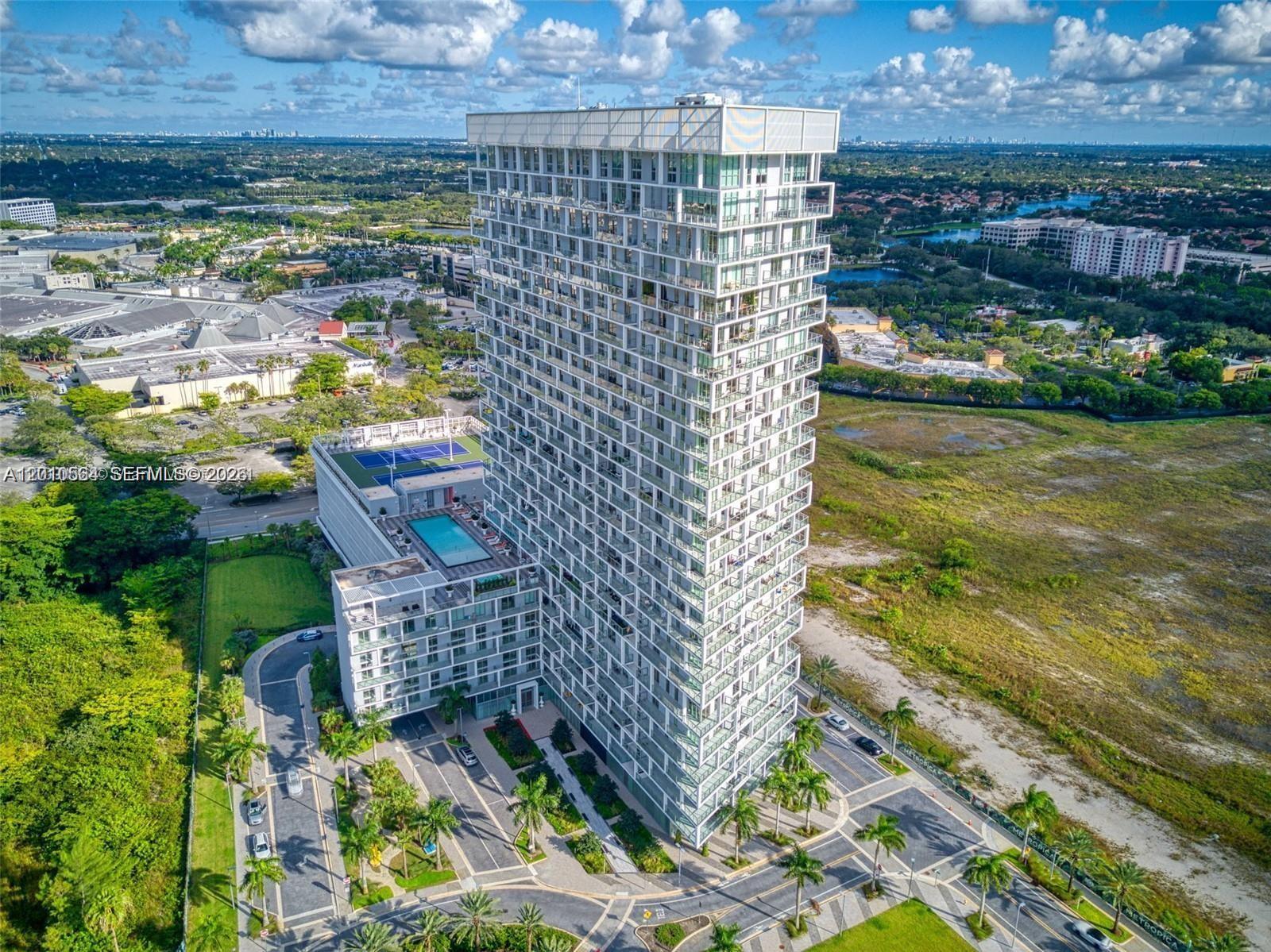 2000 Metropica Way 2304, Sunrise, FL 33323, Sunrise