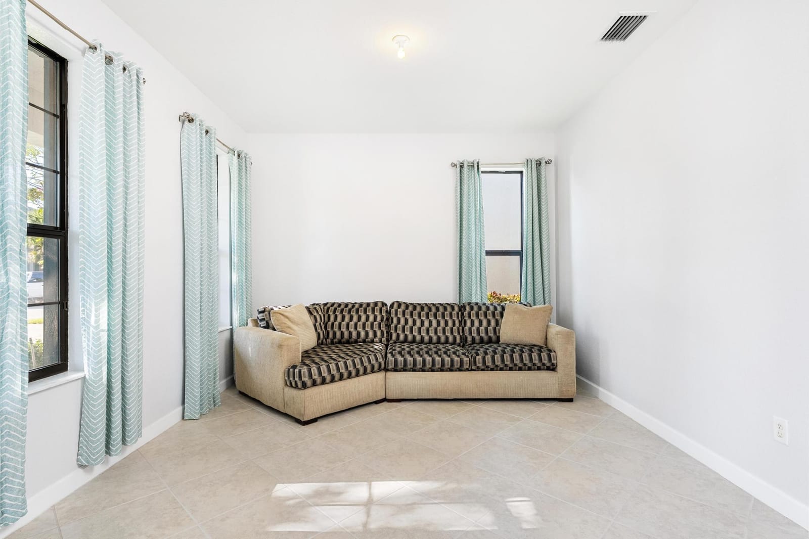 7188 Sandgrace Lane, Lake Worth, FL 33463 photo 9