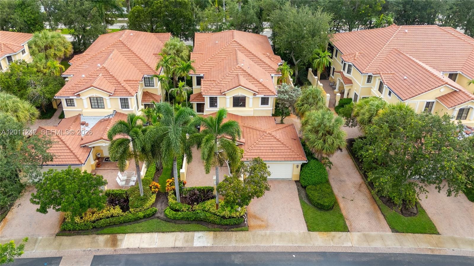 1559 Passion Vine Cr 7-2 7-2, Weston, FL 33326 photo 3