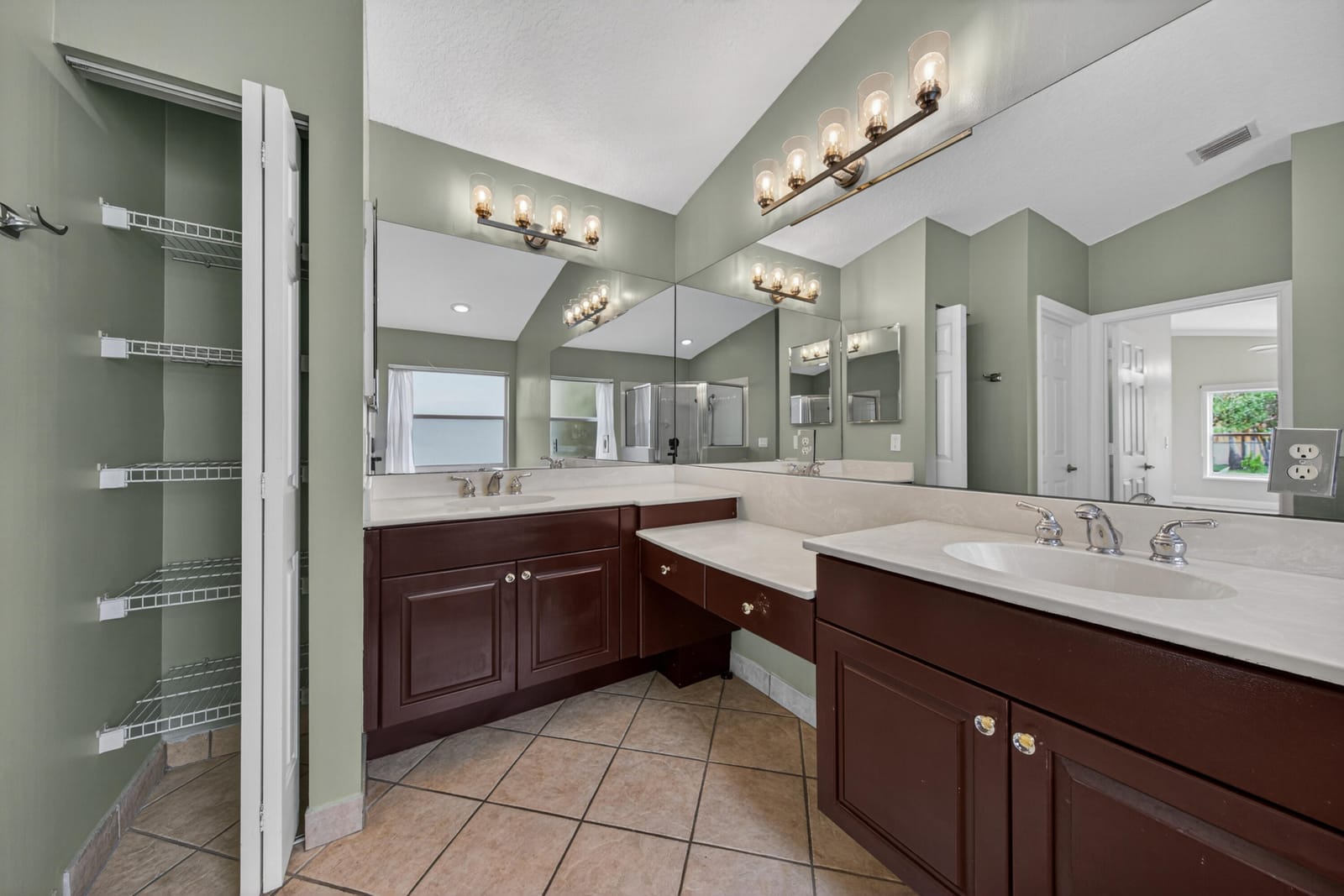 19111 SW 8th Street, Pembroke Pines, FL 33029 photo 18
