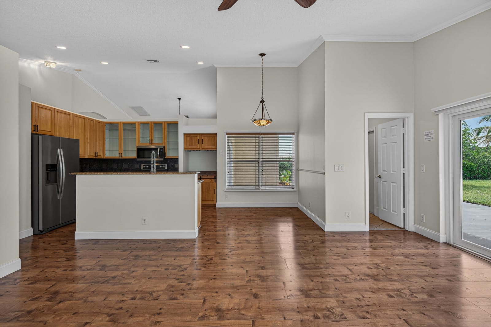 19111 SW 8th Street, Pembroke Pines, FL 33029 photo 4