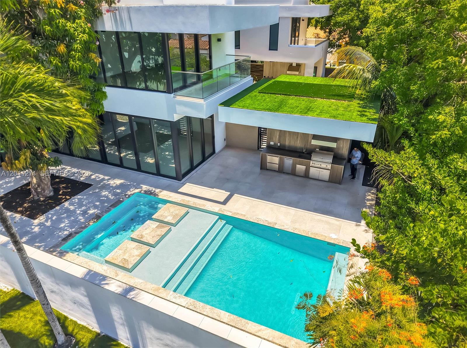 125 SW 29th Road, Miami, FL 33129, Miami