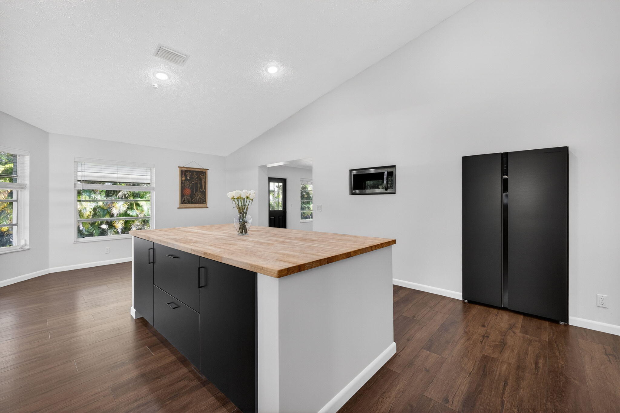1721 SW Ocean Cove Avenue — photo 12