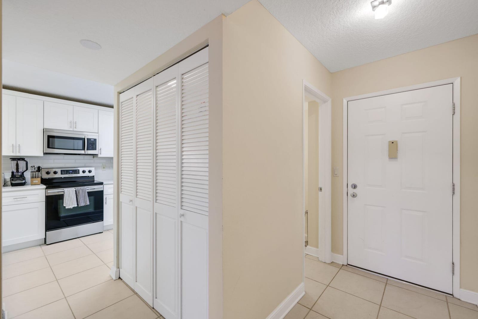 240 Captains Walk 5140, Delray Beach, FL 33483 photo 19