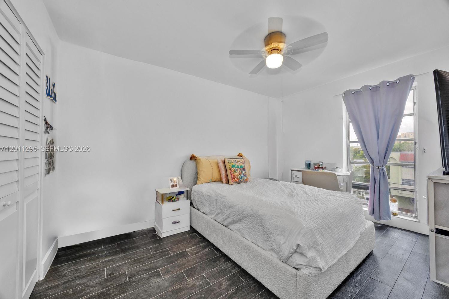1051 SW 1st Street 401, Miami, FL 33130 photo 8