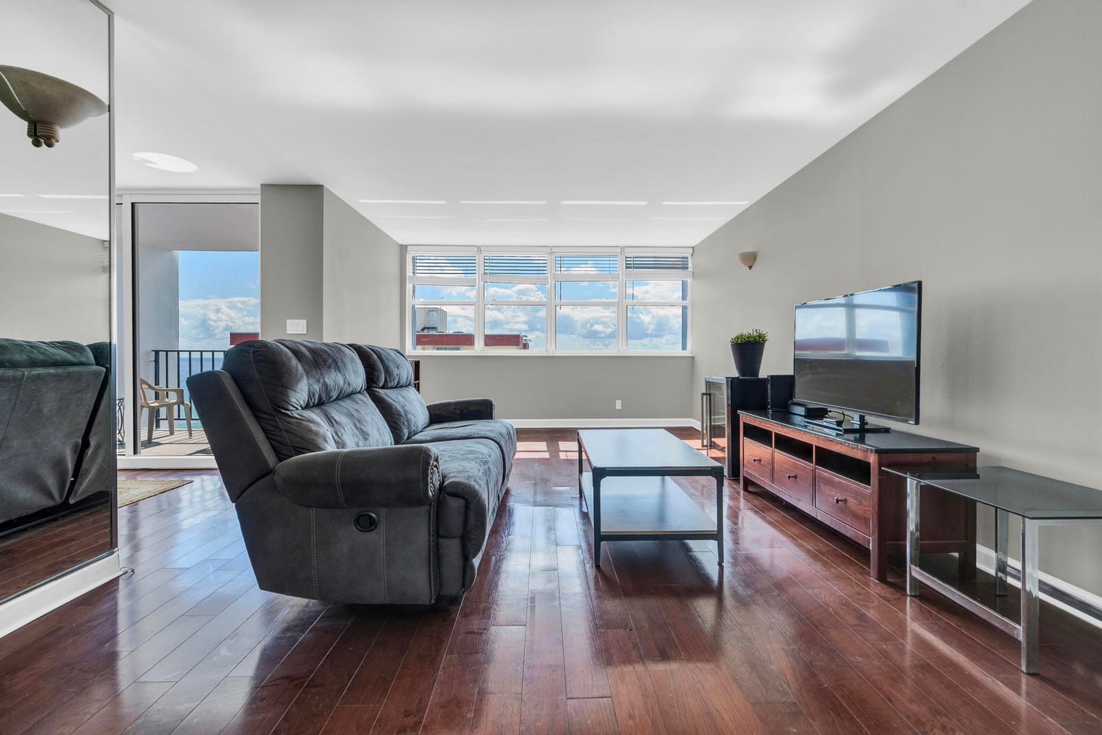 1400 S Ocean Drive 1702 — photo 3
