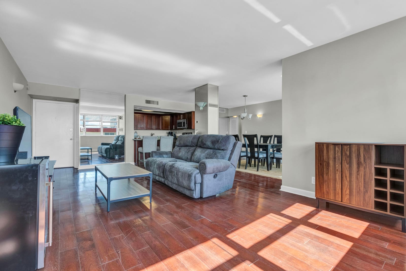 1400 S Ocean Drive 1702 — photo 4