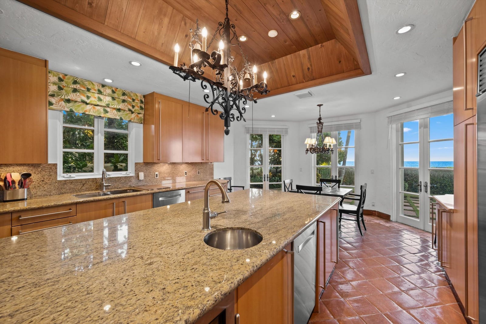 240 N Ocean Boulevard, Palm Beach, FL 33480 photo 15