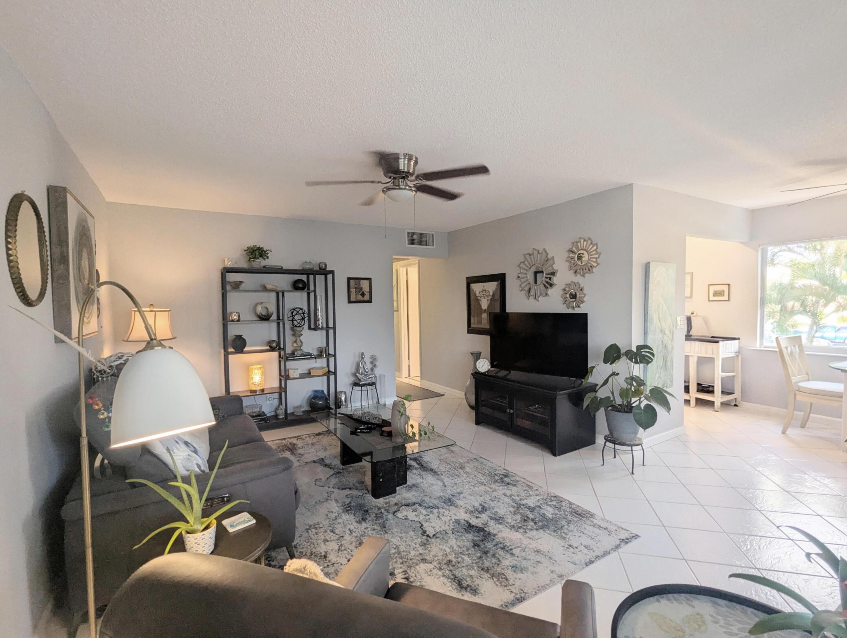 100 Kingswood E, West Palm Beach, FL 33417, West Palm Beach