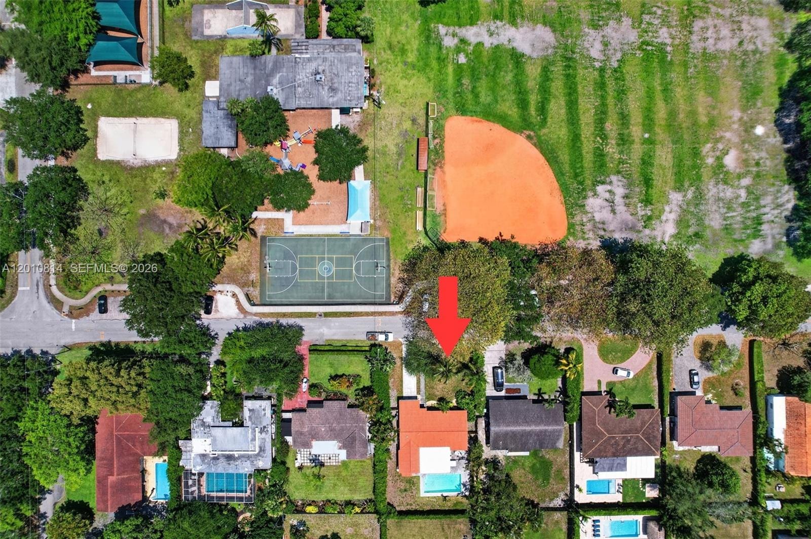 11400 NE 9th Avenue, Biscayne Park, FL 33161 photo 3