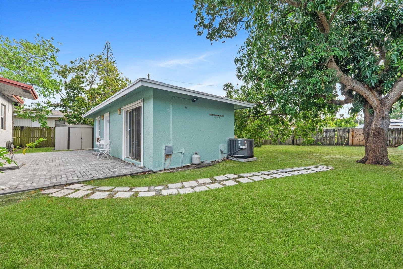2831 N Seacrest Boulevard, Boynton Beach, FL 33435 photo 30