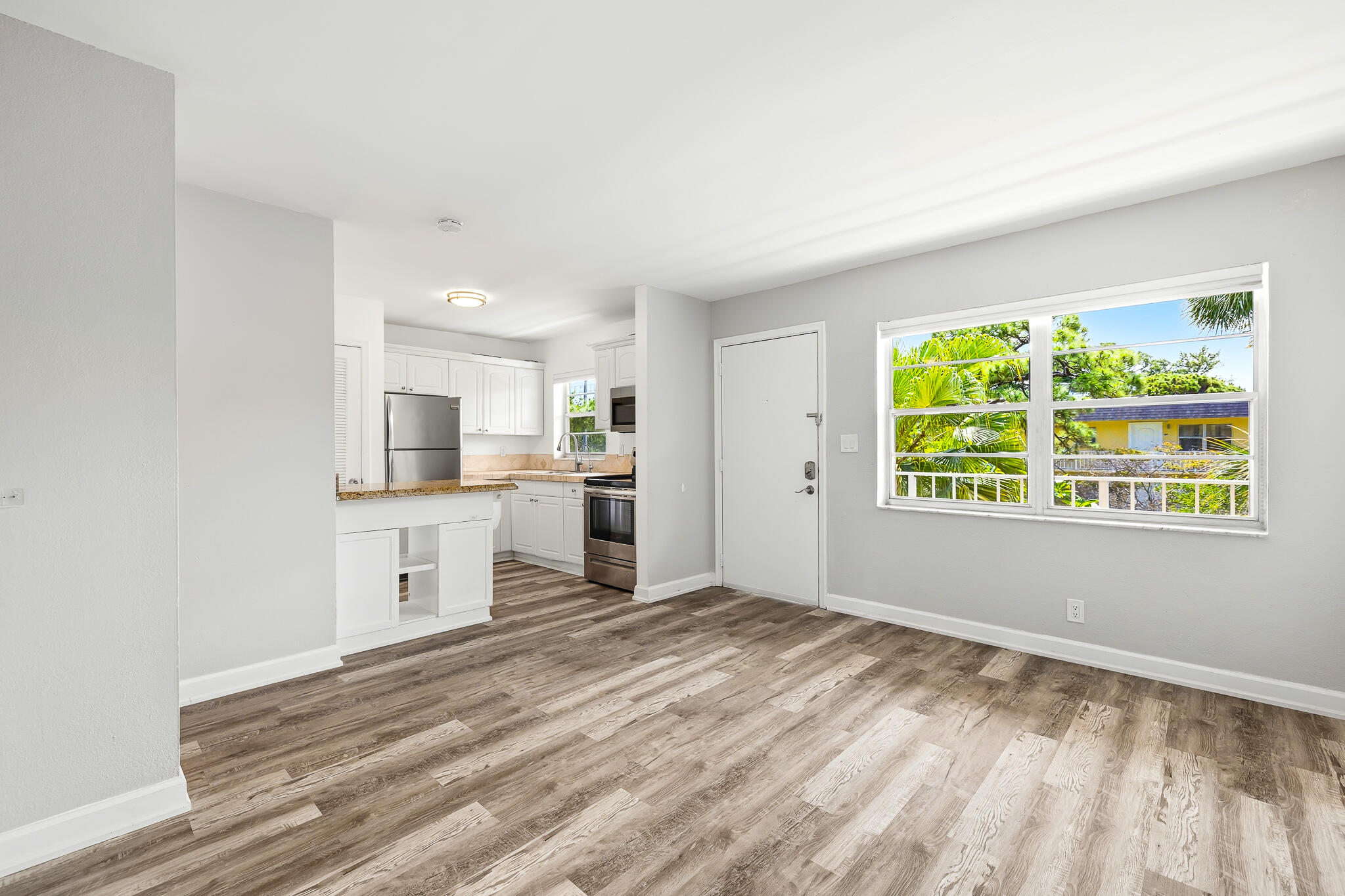 5162 NE 6th Avenue 317, Oakland Park, FL 33334, Oakland Park
