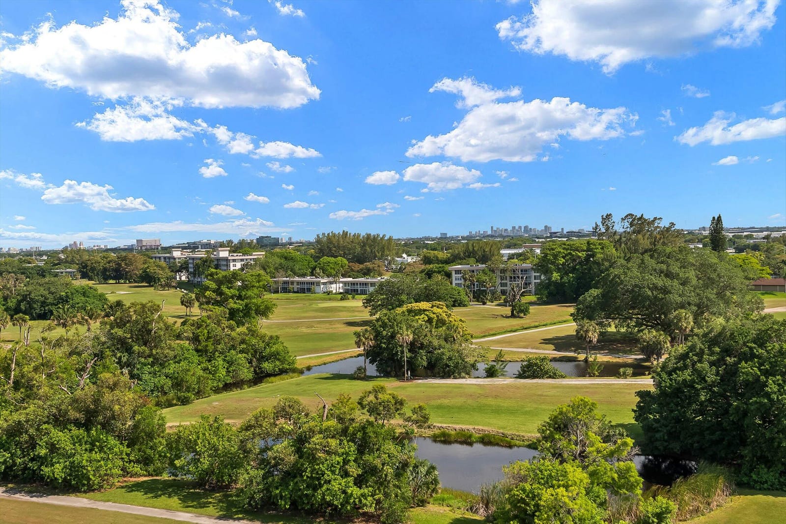 3050 N Palm Aire Drive 910, Pompano Beach, FL 33069 photo 18