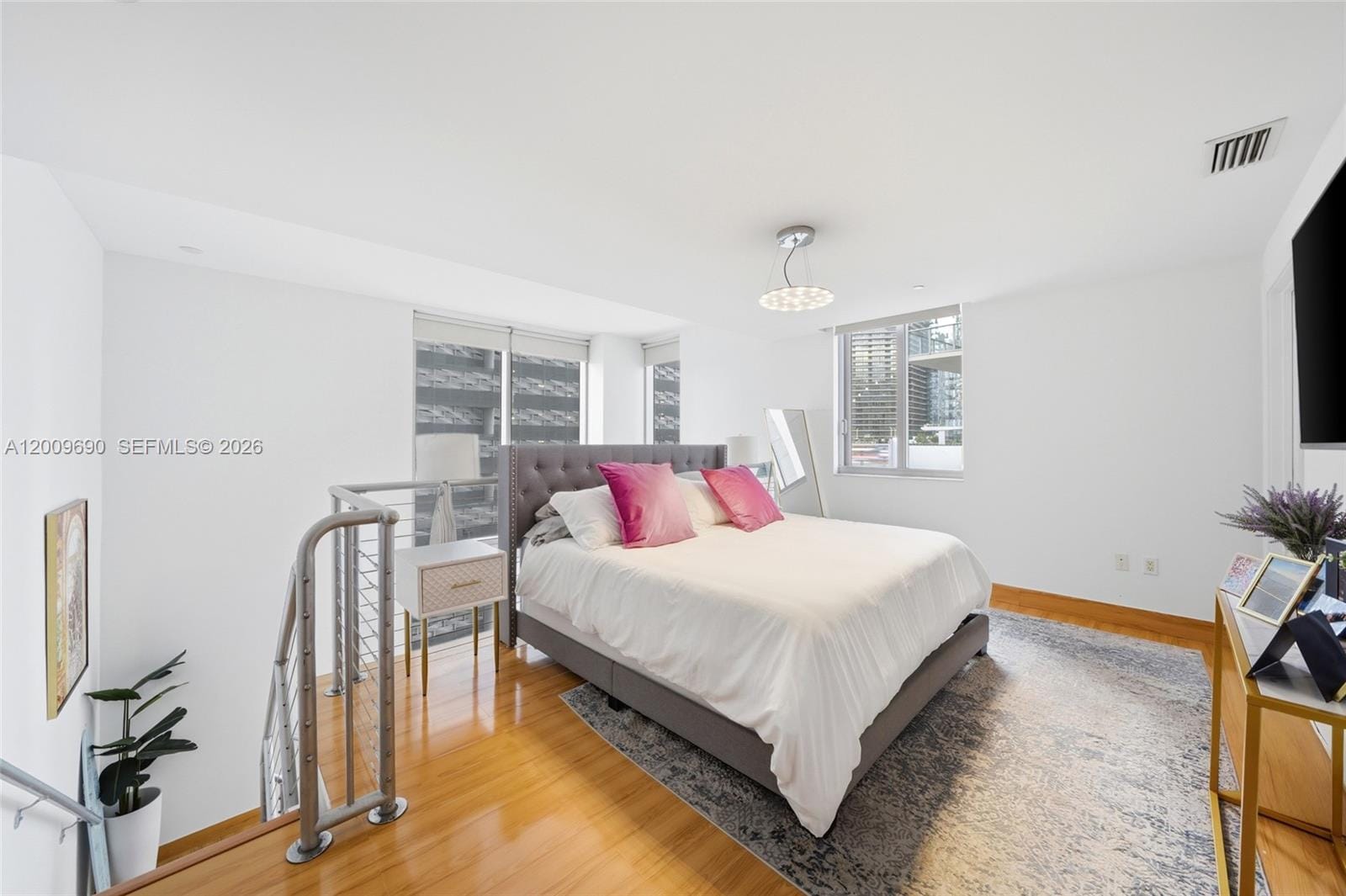 1050 Brickell Avenue 1002, Miami, FL 33131 photo 13