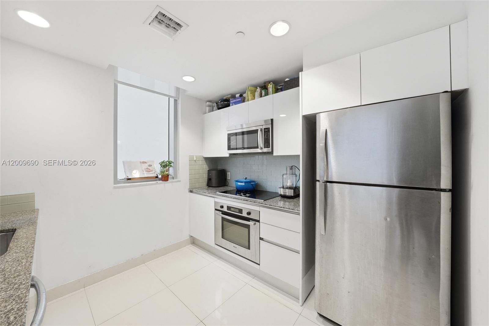 1050 Brickell Avenue 1002, Miami, FL 33131 photo 5