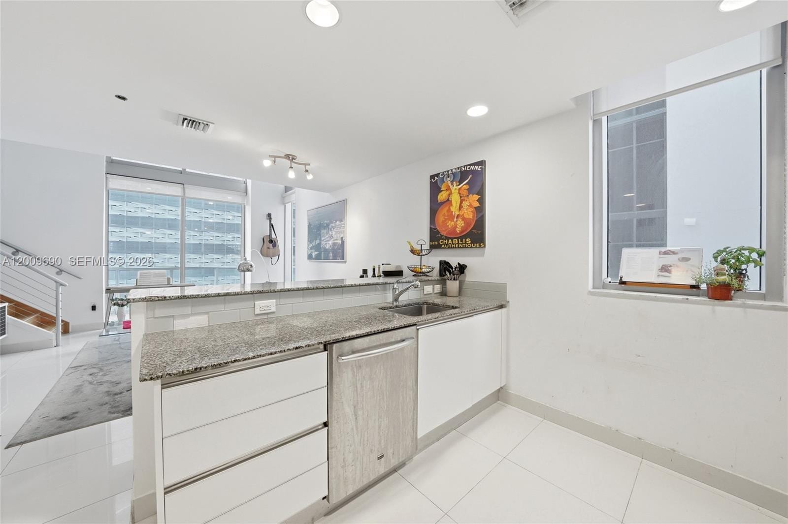 1050 Brickell Avenue 1002, Miami, FL 33131 photo 8