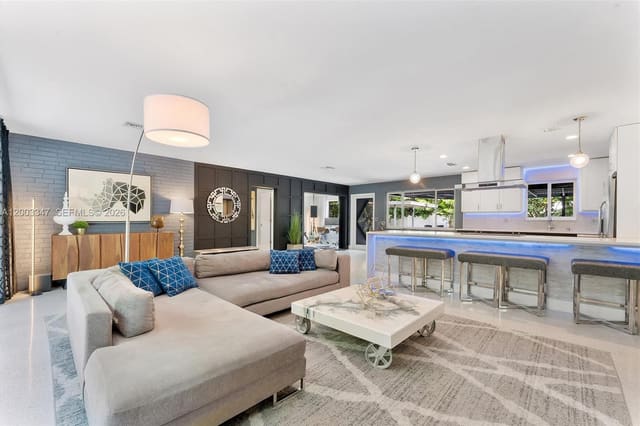2825 NW 10th Avenue, sold in Jenada Isle, Wilton Manors, FL