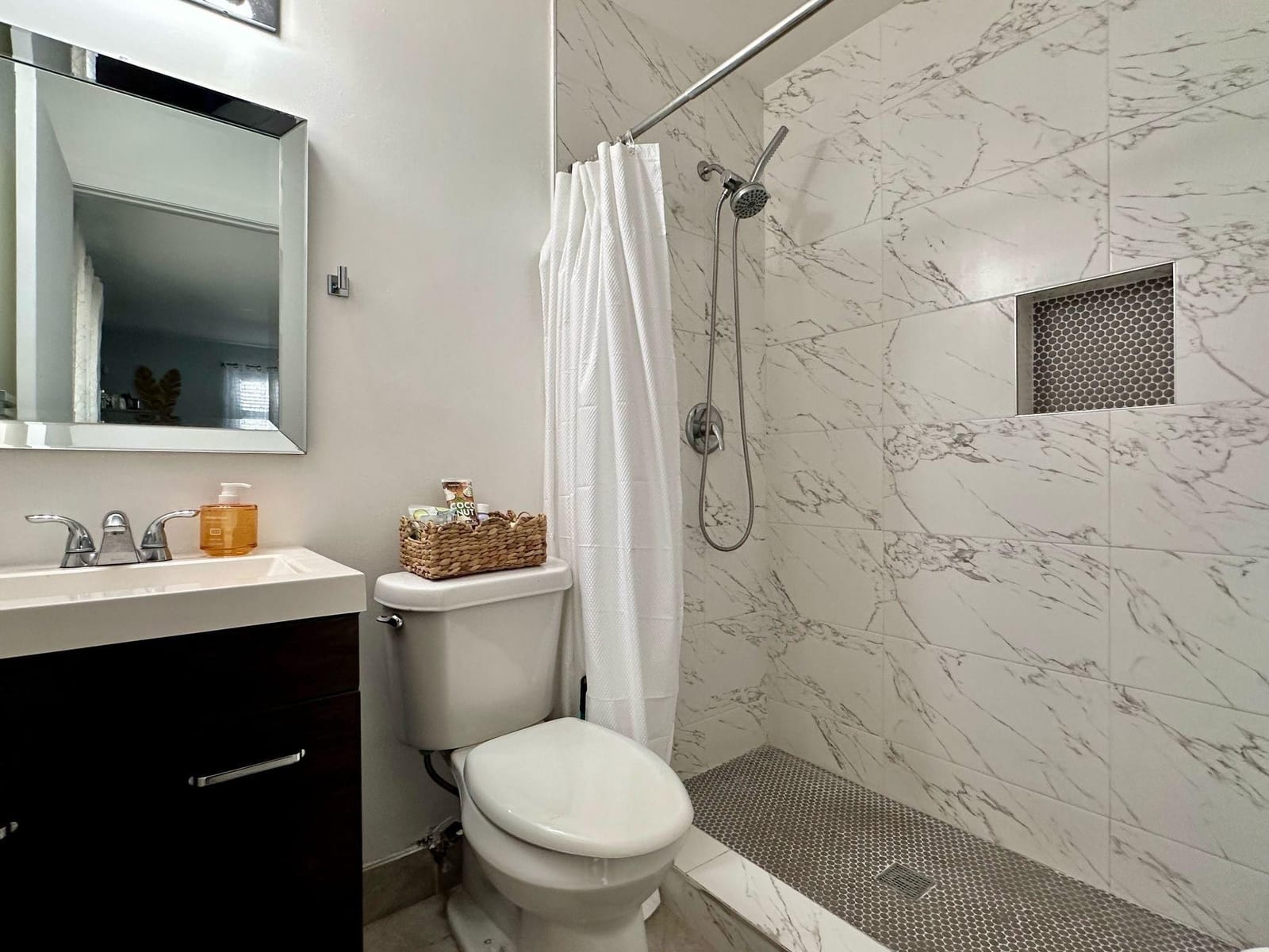 3390 Artesian Drive — photo 12