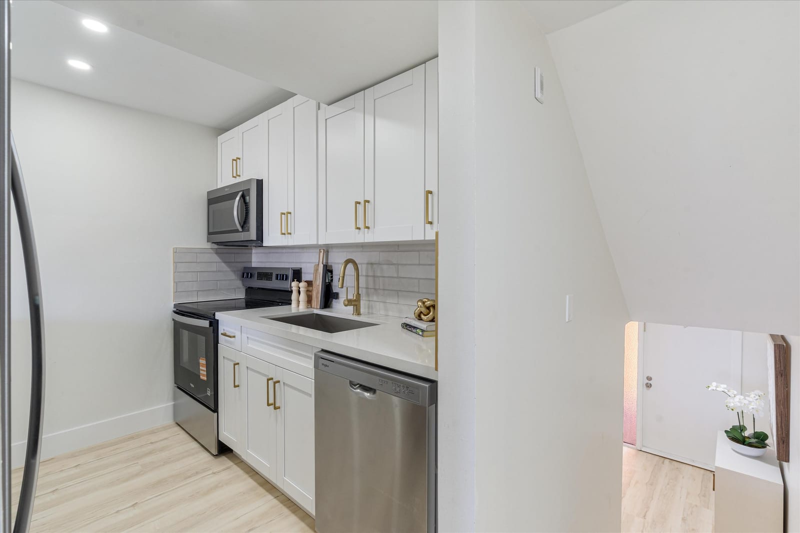 755 Dotterel Road 1307, Delray Beach, FL 33444 photo 8