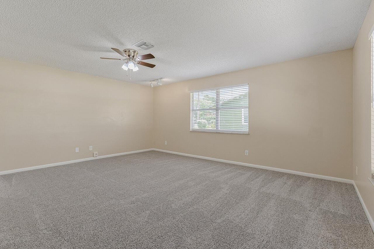 16 45th Avenue, Vero Beach, FL 32968 photo 5
