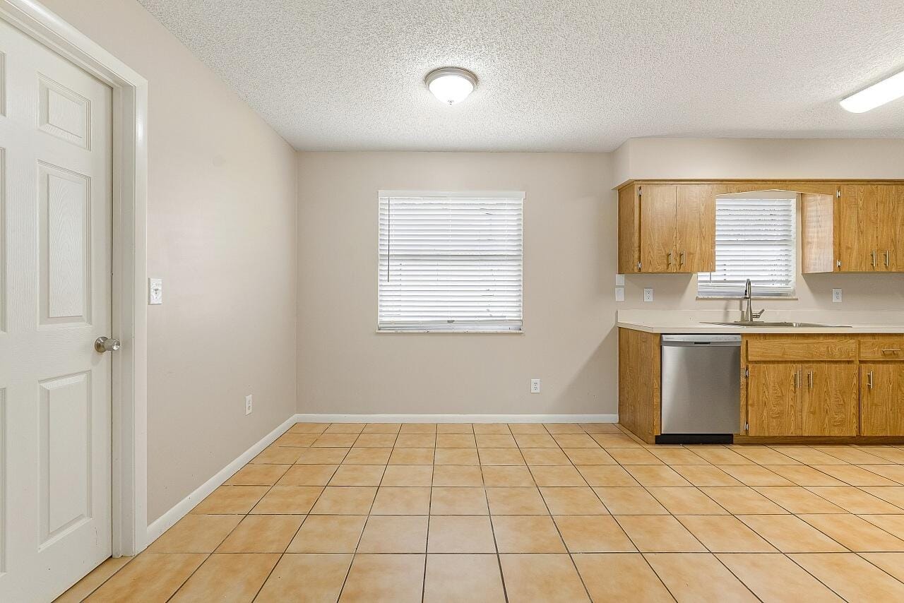 16 45th Avenue, Vero Beach, FL 32968 photo 8