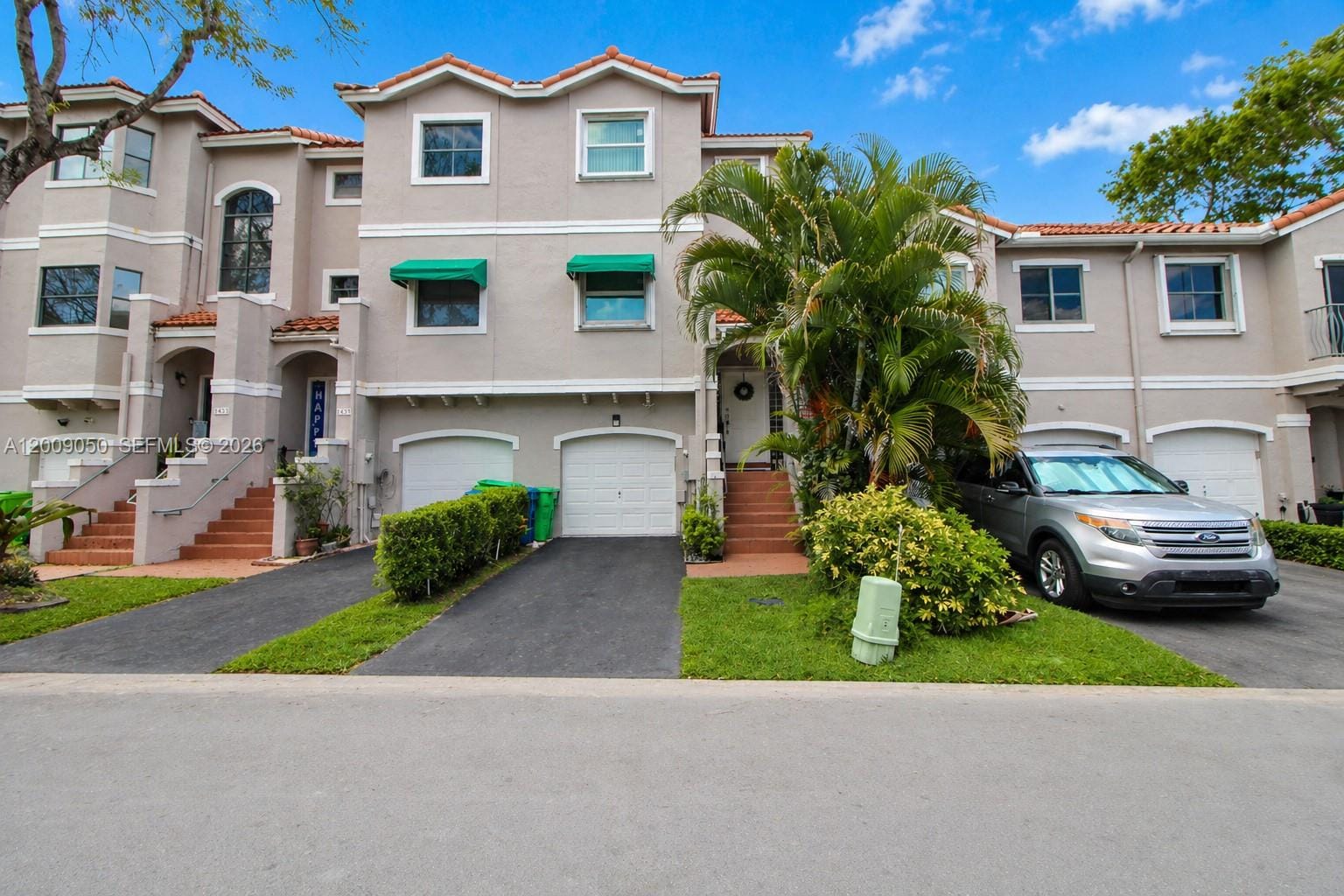 1441 NW 126th Way, Sunrise, FL 33323 photo 2