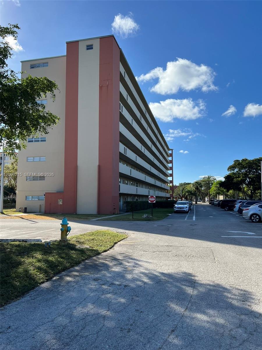 1770 NE 191st Street 3031, Miami, FL 33179, Miami