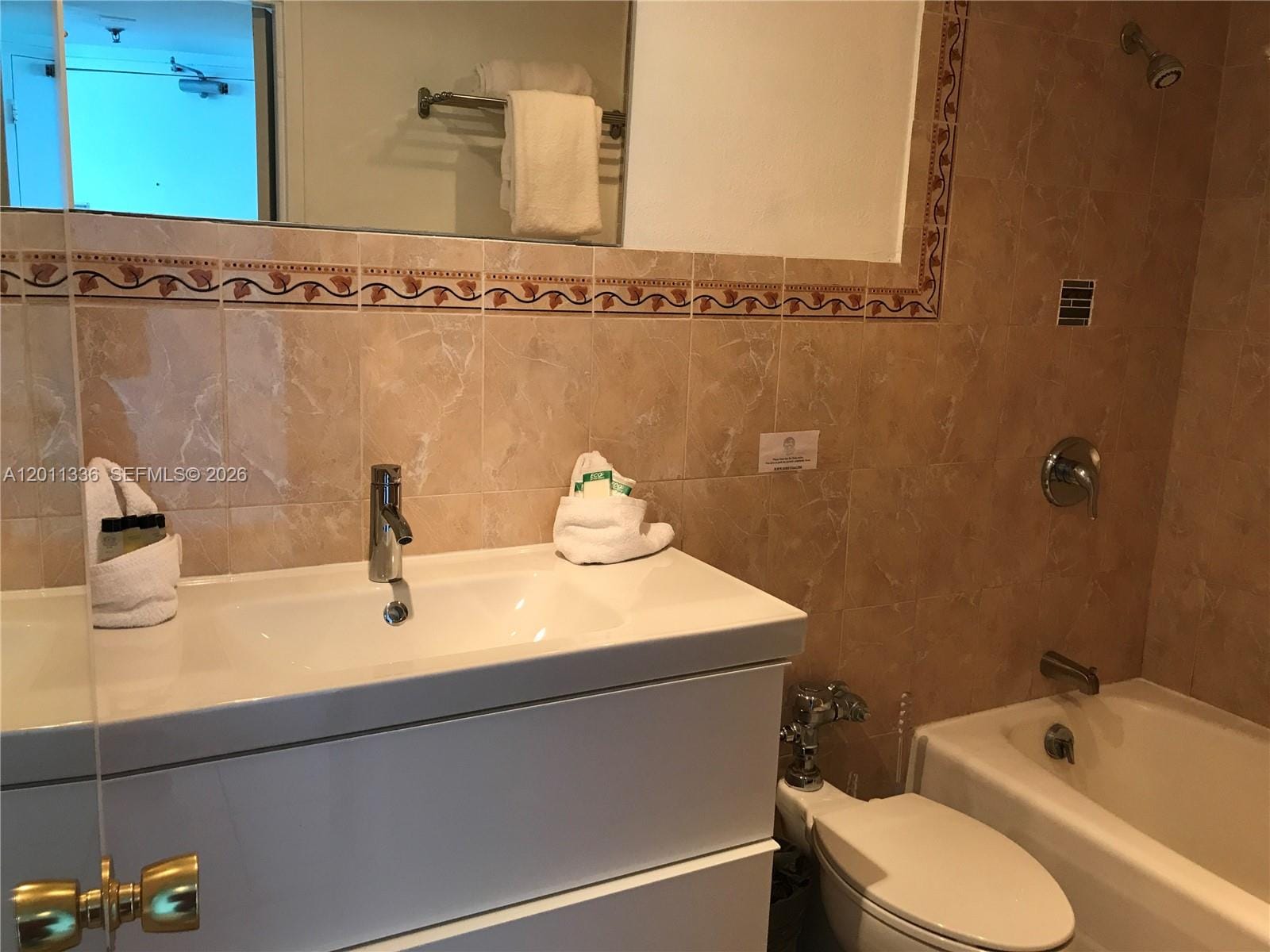 5445 Collins Avenue 530, Miami Beach, FL 33140 photo 17