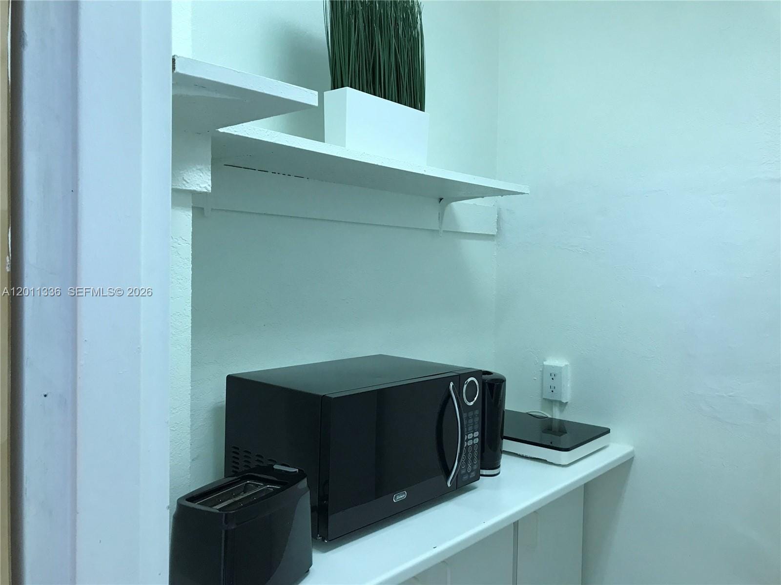 5445 Collins Avenue 530, Miami Beach, FL 33140 photo 4