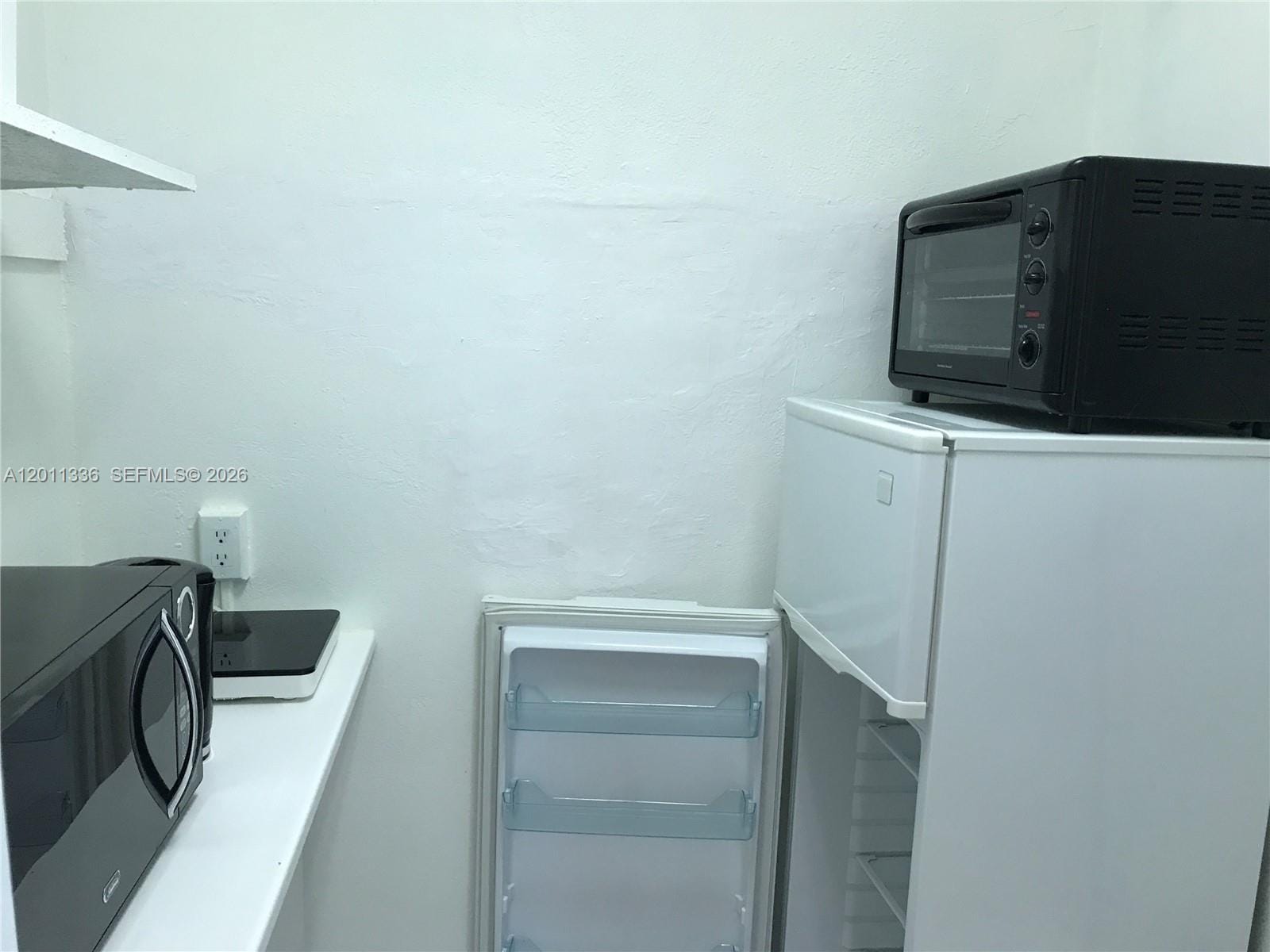 5445 Collins Avenue 530, Miami Beach, FL 33140 photo 7