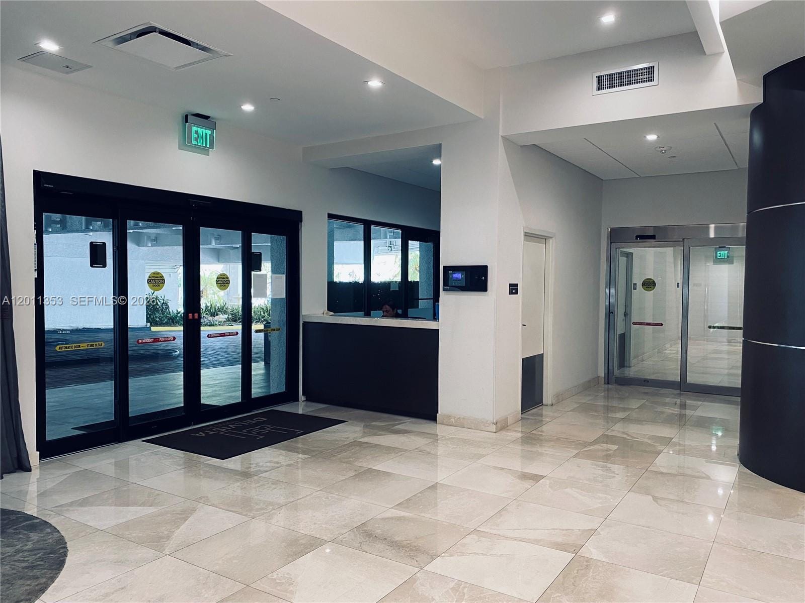 20225 NE 34th Court 1111, Aventura, FL 33180 photo 3